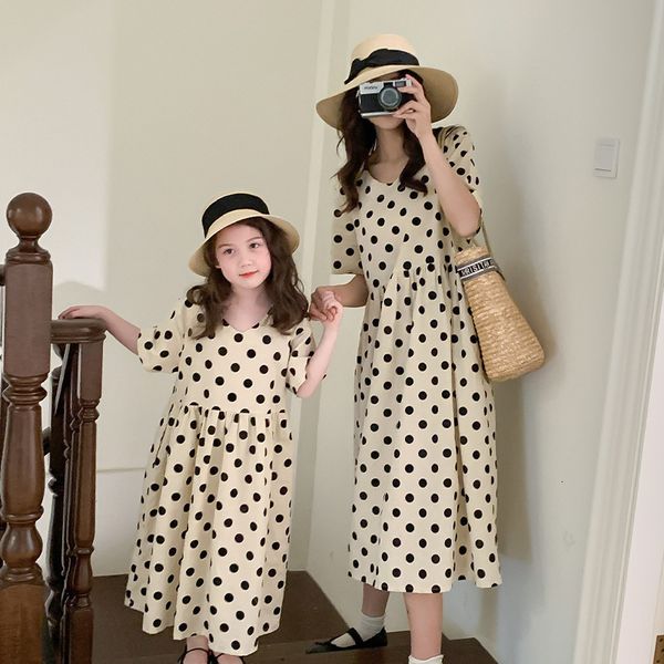 family matching outfits summer mother 2-12 years daughter mom kids long design short sleeve polka dots dress girl women family matching outf, Blue
family matching outfits summer mother 2-12 years daughter mom kids long design short sleeve polka dots dress girl women family matching outf, Blue