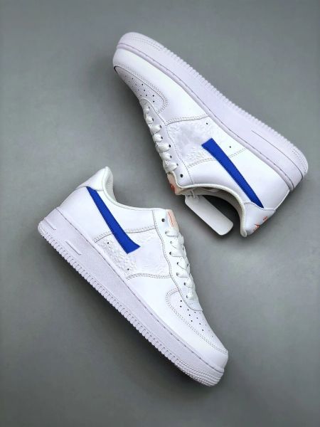 authentic outdoor running shoes girls boys 1 low '07 white-picante red-game royal-white embossed hoops logos fd0667-100 decorates athle, Red;white
authentic outdoor running shoes girls boys 1 low '07 white-picante red-game royal-white embossed hoops logos fd0667-100 decorates athle, Red;white