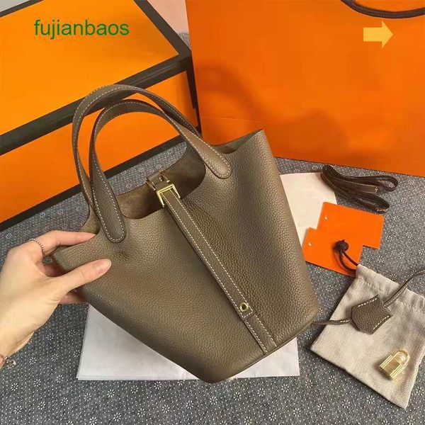 hemres picotn handbags live broadcast vegetable basket women's bag 2023 new layer cowhide bucket tote vse, Black
hemres picotn handbags live broadcast vegetable basket women's bag 2023 new layer cowhide bucket tote vse, Black