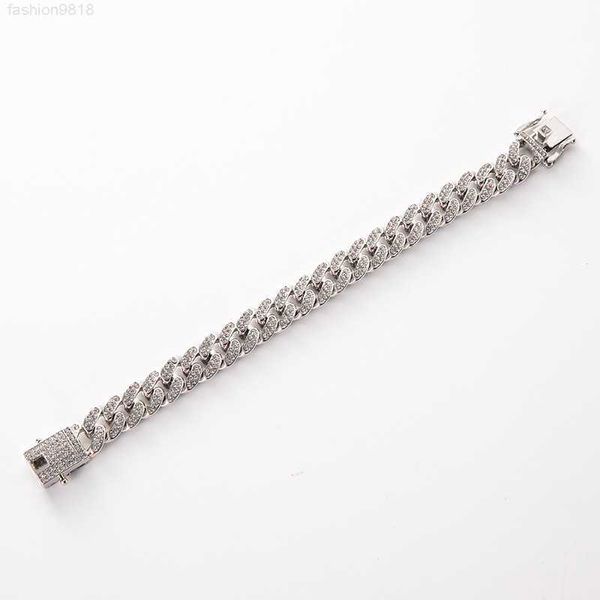 14mm hip hop rapper iced out mens fine jewelry s925 diamond bracelet baguette cuban link chain moissanite, Golden;silver
14mm hip hop rapper iced out mens fine jewelry s925 diamond bracelet baguette cuban link chain moissanite, Golden;silver