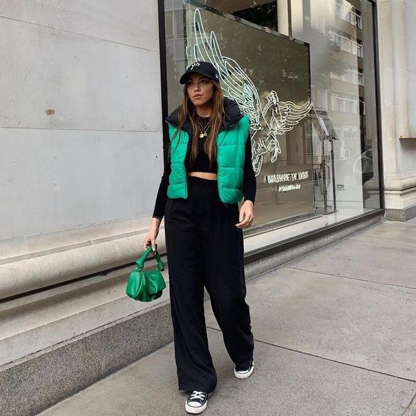 vests woman casual green double wear down vest 2021 autumn cool female sold warm loose short vests ladies high street zipper outwear, Black;white
vests woman casual green double wear down vest 2021 autumn cool female sold warm loose short vests ladies high street zipper outwear, Black;white