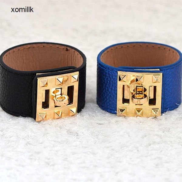 hermm designer bracelet 56 fashionable pu wide rotating buckle leather with personalized, Black
hermm designer bracelet 56 fashionable pu wide rotating buckle leather with personalized, Black