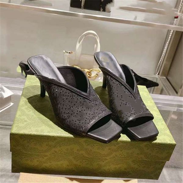 fashion women's sandals 2023 ggity luxury brand letter logo summer women's high heels men's casual student flats 03-010, Black
fashion women's sandals 2023 ggity luxury brand letter logo summer women's high heels men's casual student flats 03-010, Black