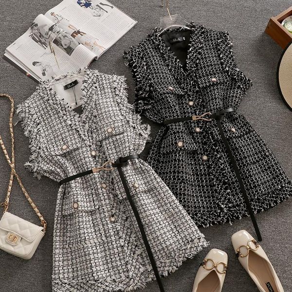 vests women luxurious vintage elegant tweed jacket vest waistcoat knitted vest with belt sleeveless oversized jacket veste new, Black;white
vests women luxurious vintage elegant tweed jacket vest waistcoat knitted vest with belt sleeveless oversized jacket veste new, Black;white
