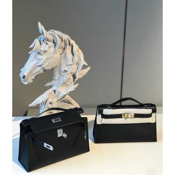 herms kellier bags handmade wax line new h family bag generation mini handbag swift leather handbag
herms kellier bags handmade wax line new h family bag generation mini handbag swift leather handbag