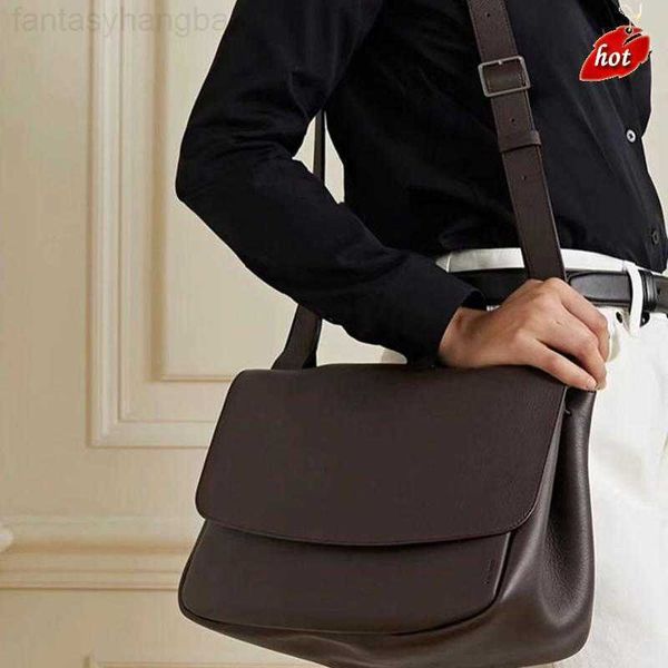 the row bag designer luxury for womens handbags crossbody purses large capacity totes 7a multicolour fashion lnclined shoulder black walle m
the row bag designer luxury for womens handbags crossbody purses large capacity totes 7a multicolour fashion lnclined shoulder black walle m