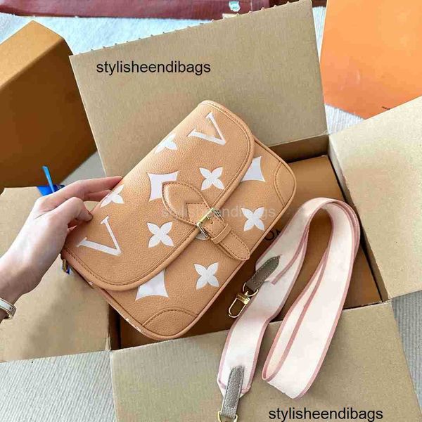 designer bags women's fashion luxurys designers bags wide shoulder strap single shoulder crossbody underarm bag lady casual designer to
designer bags women's fashion luxurys designers bags wide shoulder strap single shoulder crossbody underarm bag lady casual designer to