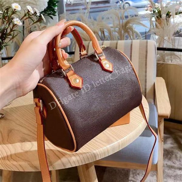 wallets tote shoulder barrel-shaped crossbody clutch bag cylindrical totes pillow wallet purse handbags purses backpack women luxu2799, Red;black
wallets tote shoulder barrel-shaped crossbody clutch bag cylindrical totes pillow wallet purse handbags purses backpack women luxu2799, Red;black