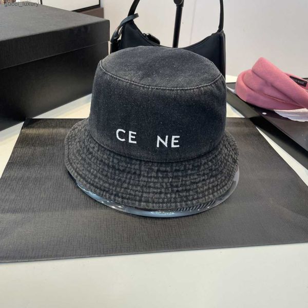 classic denim style bucket hat designers hats luxury sunshade men and women elegant charm fashion trend casual four seasons gift summer hat, Blue;gray
classic denim style bucket hat designers hats luxury sunshade men and women elegant charm fashion trend casual four seasons gift summer hat, Blue;gray