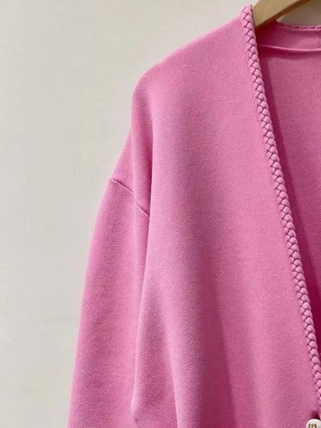 sweaters 2022 new women pink sweet cardigan coat weave trim ladies single breasted longsleeved jacket with pockets vneck outwears, White;black
sweaters 2022 new women pink sweet cardigan coat weave trim ladies single breasted longsleeved jacket with pockets vneck outwears, White;black