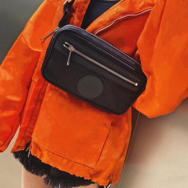 fashion designers off the grid waist bag for man women canvas chest bags shoulder cross body with letter 60m
fashion designers off the grid waist bag for man women canvas chest bags shoulder cross body with letter 60m