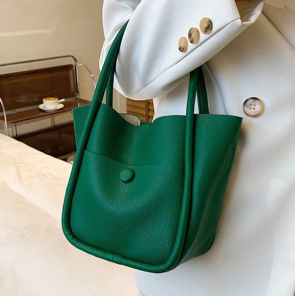 evening bags brand designer pu leather tote handbags for women 2021 ladies crossbody shoulder bags shopper luxury handle soft j230420
evening bags brand designer pu leather tote handbags for women 2021 ladies crossbody shoulder bags shopper luxury handle soft j230420
