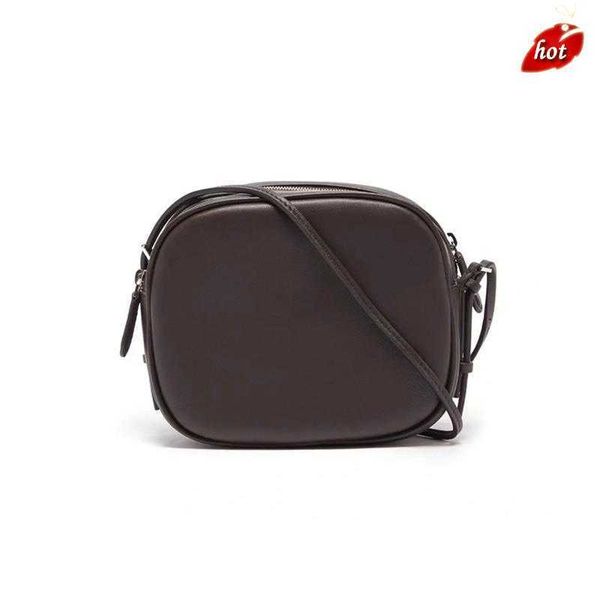 designer luxury the row bags for womens handbags crossbody purses large capacity totes 7a multicolour fashion lnclined shoulder black walle
designer luxury the row bags for womens handbags crossbody purses large capacity totes 7a multicolour fashion lnclined shoulder black walle