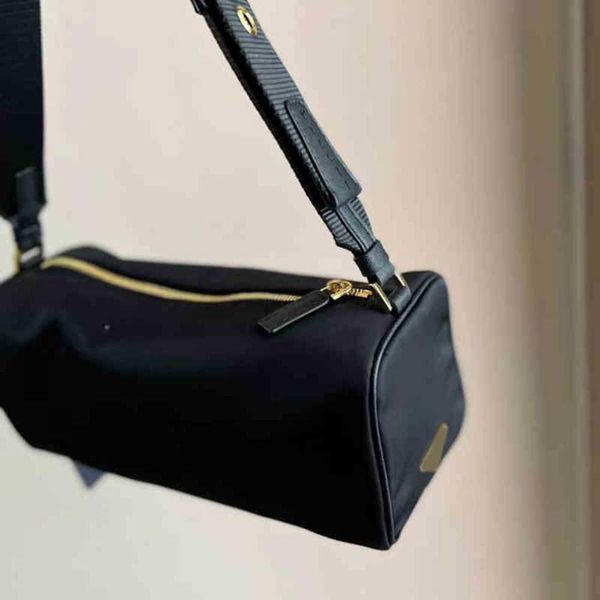 vintage designer round shoulder bags women motorcycle bag cool crossbody square sports bags popular bucket bag 220809
vintage designer round shoulder bags women motorcycle bag cool crossbody square sports bags popular bucket bag 220809