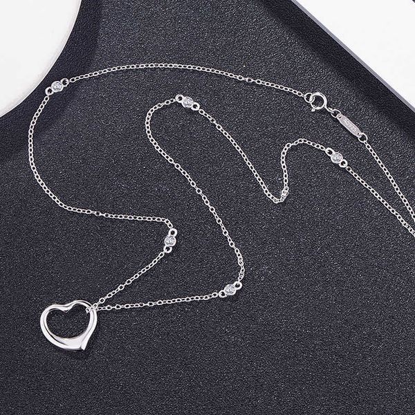 designers925 sterling silver heart pendant korean necklace collar chain tiffy plated 18k rose gold, Black
designers925 sterling silver heart pendant korean necklace collar chain tiffy plated 18k rose gold, Black