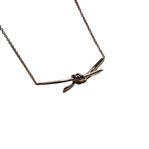 designert's twisted rope knot kont necklace set with diamonds and smooth face gu ailing's simple light luxurious collarbone chain, Black
designert's twisted rope knot kont necklace set with diamonds and smooth face gu ailing's simple light luxurious collarbone chain, Black