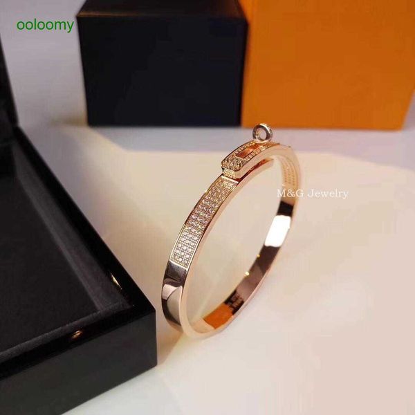 hemres designer gold bracelet for women sterling silver female sky star gold bag full diamond opening fashion personalized ins net red hand, Black
hemres designer gold bracelet for women sterling silver female sky star gold bag full diamond opening fashion personalized ins net red hand, Black