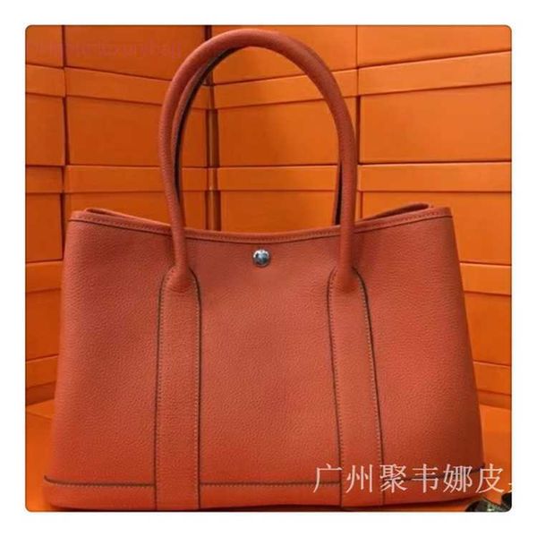designer herbag garden party evening high end garden layer cowhide leather portable women's bucket large capacity shopping mother bag 4
designer herbag garden party evening high end garden layer cowhide leather portable women's bucket large capacity shopping mother bag 4