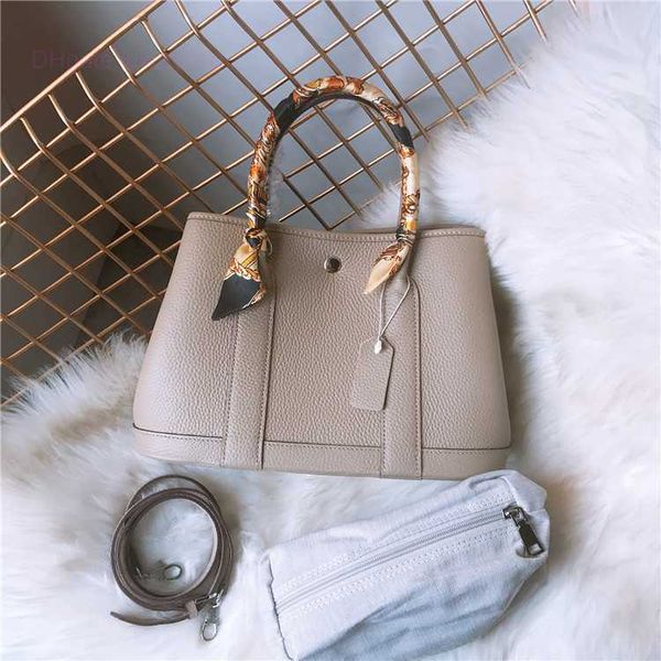 designer herbag garden party evening genuine women's garden lychee pattern cow leather with adjustable strap single shoulder diagonal b
designer herbag garden party evening genuine women's garden lychee pattern cow leather with adjustable strap single shoulder diagonal b