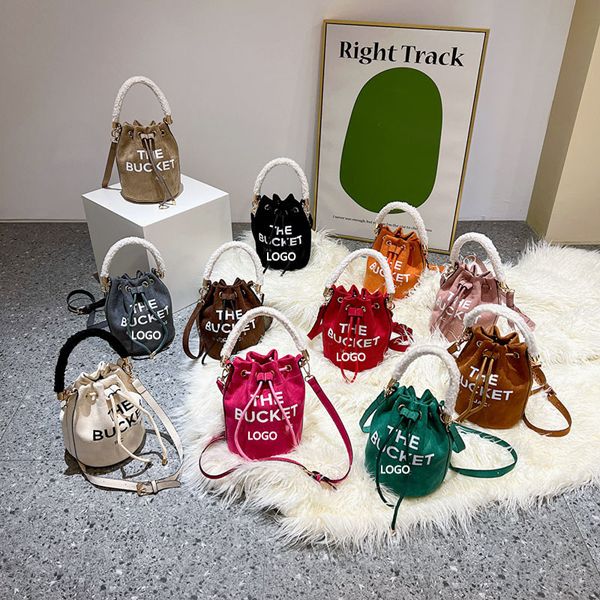 tote bag bucket bag womens large designer cross shopping bags leather shoulder bags handbag luxury fashion totes genuine leather all-match s
tote bag bucket bag womens large designer cross shopping bags leather shoulder bags handbag luxury fashion totes genuine leather all-match s