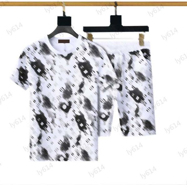 fashion tracksuits color contrast brand logo printed design crewneck short sleeve t-shirts stitching elastic waist drawstring design pocket, Gray
fashion tracksuits color contrast brand logo printed design crewneck short sleeve t-shirts stitching elastic waist drawstring design pocket, Gray