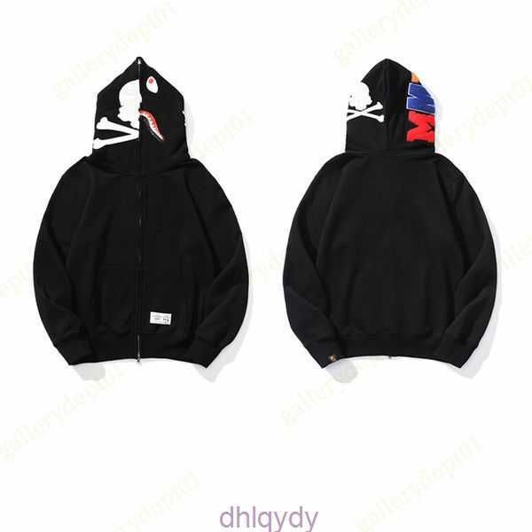 mens hoodie designer hoodies 2023 shark color stitching fake zipper pattern women sweatshirts reverse the letters sweaters tie dye hoody hoo, Black
mens hoodie designer hoodies 2023 shark color stitching fake zipper pattern women sweatshirts reverse the letters sweaters tie dye hoody hoo, Black