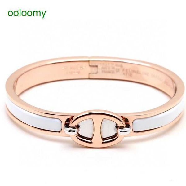 hemres designer bracelet 2023 counter pig nose enamel new colorless rose gold couple's high beauty gift gold bracelet for women ezpy 1l, Black
hemres designer bracelet 2023 counter pig nose enamel new colorless rose gold couple's high beauty gift gold bracelet for women ezpy 1l, Black
