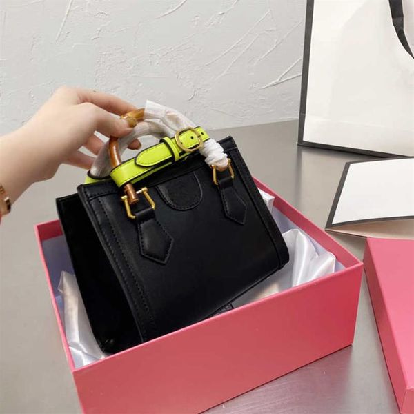 designer women tote bags bamboo joint color matching buckles vintage style ladies handled shopping bags 21ss handbags small and me229p
designer women tote bags bamboo joint color matching buckles vintage style ladies handled shopping bags 21ss handbags small and me229p