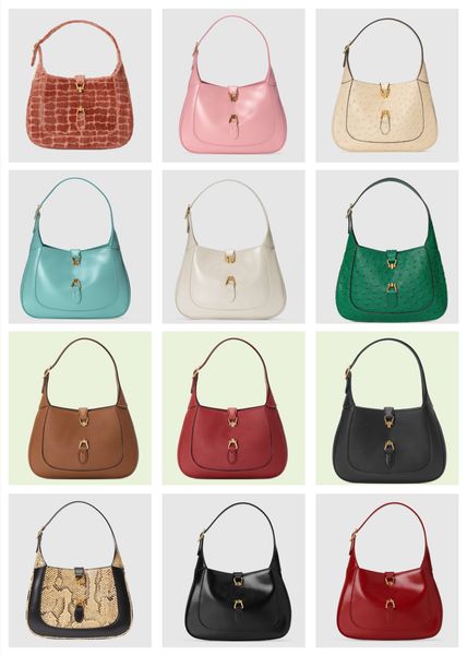 genuine leather handbag, crossbody bag, internal zipper pocket, simple design, gold hardware decoration accessories, women's handbag
genuine leather handbag, crossbody bag, internal zipper pocket, simple design, gold hardware decoration accessories, women's handbag