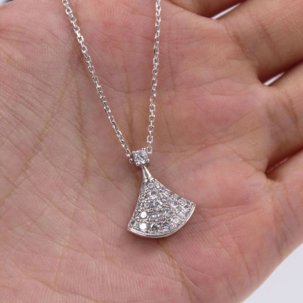 titanium steel pendant necklaces engagement gift scalloped necklace for women clavicle chain, Silver
titanium steel pendant necklaces engagement gift scalloped necklace for women clavicle chain, Silver
