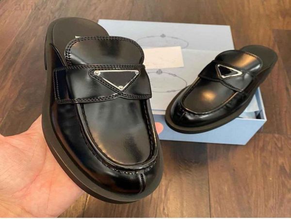 luxury fashion brushed leather sandals slipper women039s white black slip on lady mules flats metal triangle comfort walking eu7039415
luxury fashion brushed leather sandals slipper women039s white black slip on lady mules flats metal triangle comfort walking eu7039415