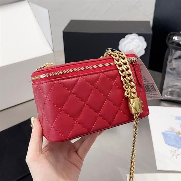 women golden pillar luxury crossbody designers cosmetic bags diamond lattice quilted adjustable chain classic shoulder bag vintage303k
women golden pillar luxury crossbody designers cosmetic bags diamond lattice quilted adjustable chain classic shoulder bag vintage303k