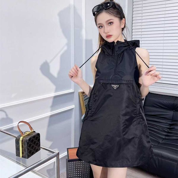 36% off family spring/summer new fashion cool triangle sleeveless nylon tank dress, Black;gray
36% off family spring/summer new fashion cool triangle sleeveless nylon tank dress, Black;gray