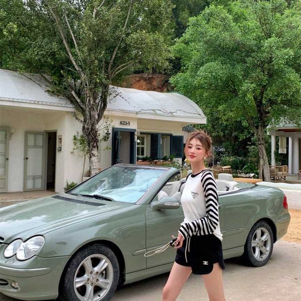 30% off family spring/summer new casual simple color block printing loose and slim sunscreen t-shirt, White
30% off family spring/summer new casual simple color block printing loose and slim sunscreen t-shirt, White