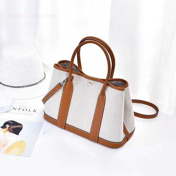 designer herbag garden party evening h2023 new layer cow with linen canvas garden leather tote hand messenger bag thj1 
designer herbag garden party evening h2023 new layer cow with linen canvas garden leather tote hand messenger bag thj1
