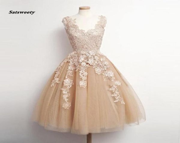 fashion champagne lace knee length graduation short dress appliques homecoming dress junior high graduation dresses2693111, Blue;pink
fashion champagne lace knee length graduation short dress appliques homecoming dress junior high graduation dresses2693111, Blue;pink