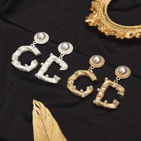 charm pearl letter earrings for women 2023 new face slim asymmetric earrings exaggerated big earrings t230422, Golden
charm pearl letter earrings for women 2023 new face slim asymmetric earrings exaggerated big earrings t230422, Golden