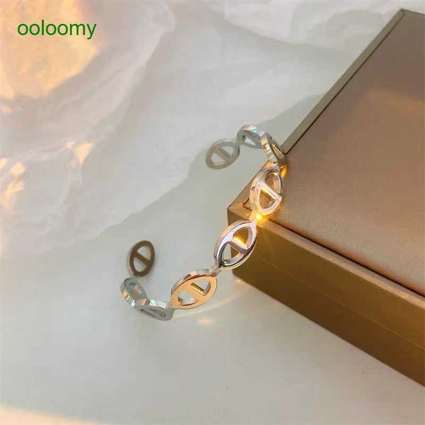 hemres designer bracelet gold bracelet for women titanium steel colorless new open bracelet women's fashion adjustable pig nose exquisi, Black
hemres designer bracelet gold bracelet for women titanium steel colorless new open bracelet women's fashion adjustable pig nose exquisi, Black