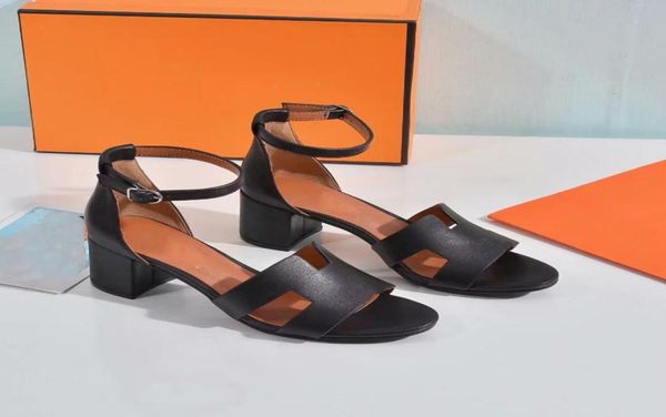 perfect quality ladies designer santorini sandals women calfskin leather high heels classic legend sandal casual flat wedge heel s5928422, Black
perfect quality ladies designer santorini sandals women calfskin leather high heels classic legend sandal casual flat wedge heel s5928422, Black