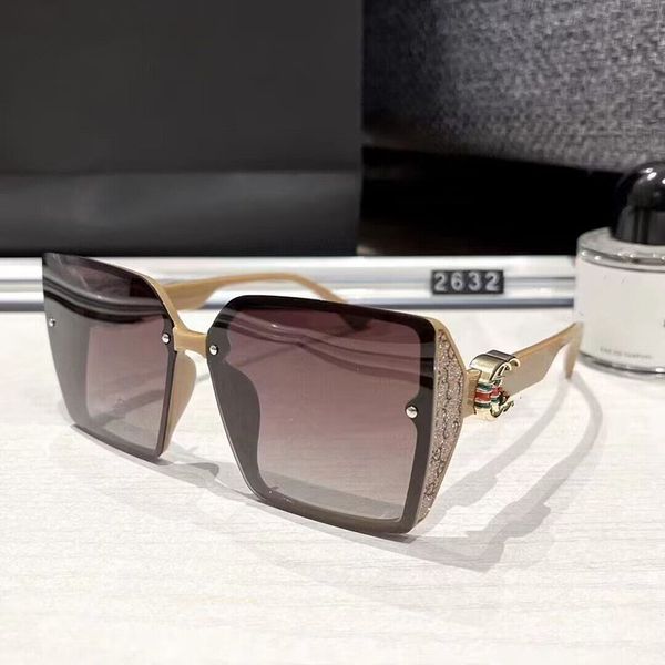 new classic polarized sunglasses women designer luxury brand alloy metal polaroid tempered glass lens retro glasses sun glasses 01, White;black
new classic polarized sunglasses women designer luxury brand alloy metal polaroid tempered glass lens retro glasses sun glasses 01, White;black