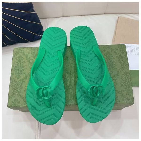2023 fashion designer ladies slippers simple youth flip flops moccasin shoes suitable for spring summer and autumn ls beaches other places s, Black
2023 fashion designer ladies slippers simple youth flip flops moccasin shoes suitable for spring summer and autumn ls beaches other places s, Black