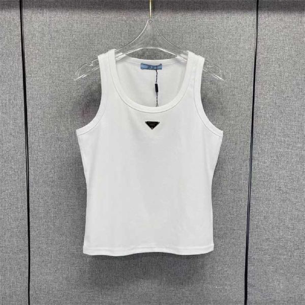 36% off edition family spring/summer new triangle knitted tank underlay for women, White
36% off edition family spring/summer new triangle knitted tank underlay for women, White