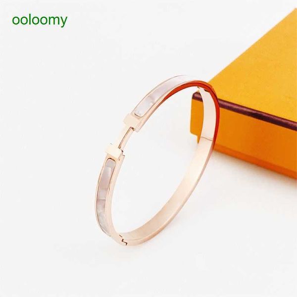 hemres designer bracelet new h family 925 silver plated 18k rose gold buckle for women with colorless inns simple and luxury couple gold bra, Black
hemres designer bracelet new h family 925 silver plated 18k rose gold buckle for women with colorless inns simple and luxury couple gold bra, Black