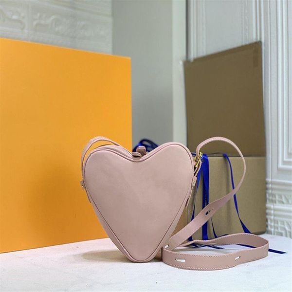 famous fashion love ladies crossbody heart-shaped bag valentine day gift handbags wallet shoulder handbag coin purse196p
famous fashion love ladies crossbody heart-shaped bag valentine day gift handbags wallet shoulder handbag coin purse196p