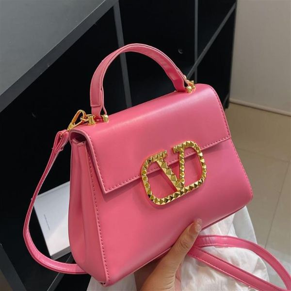 bags quality pu leather casual shoulder messenger bag for women luxury purses and handbags designer totes281j
bags quality pu leather casual shoulder messenger bag for women luxury purses and handbags designer totes281j
