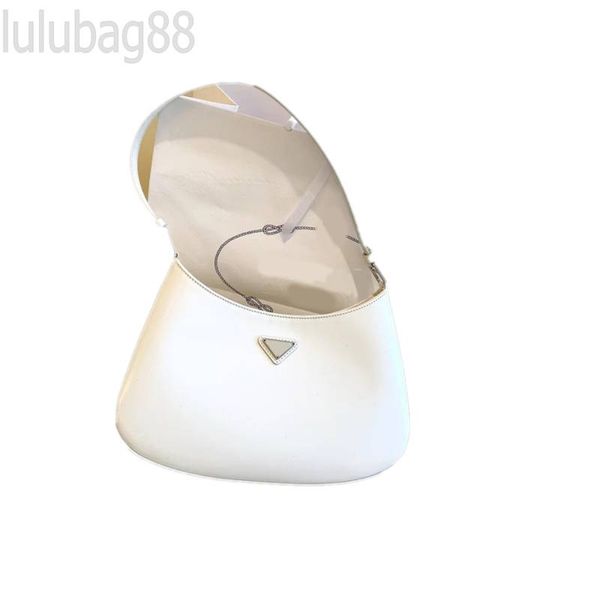 hobo leather bag cleo pure color womens handbag for lady party fashion smooth comfortable sacoche underarm triangle metal purse designer bag
hobo leather bag cleo pure color womens handbag for lady party fashion smooth comfortable sacoche underarm triangle metal purse designer bag