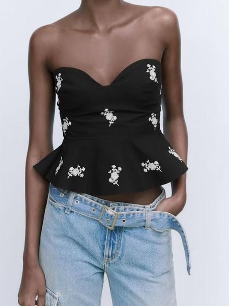 tanks traf 2022 women's embroidery fashion sleeveless elastic shirts comfort tank up female slim suspender lingerie, Black;white
tanks traf 2022 women's embroidery fashion sleeveless elastic shirts comfort tank up female slim suspender lingerie, Black;white