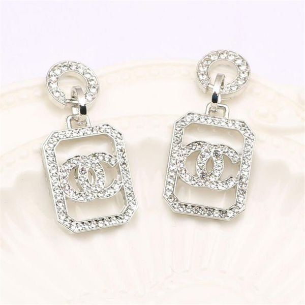 2colors designer earrings ear stud designers 18k gold plated brand letters fashion women crystal rhinestone earring wedding party 256e, Golden;silver
2colors designer earrings ear stud designers 18k gold plated brand letters fashion women crystal rhinestone earring wedding party 256e, Golden;silver