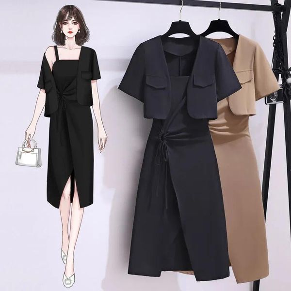 dress large size women's summer women's 2022 new slim temperament professional suit jacket stitching split suspender skirt twopiec, White
dress large size women's summer women's 2022 new slim temperament professional suit jacket stitching split suspender skirt twopiec, White
