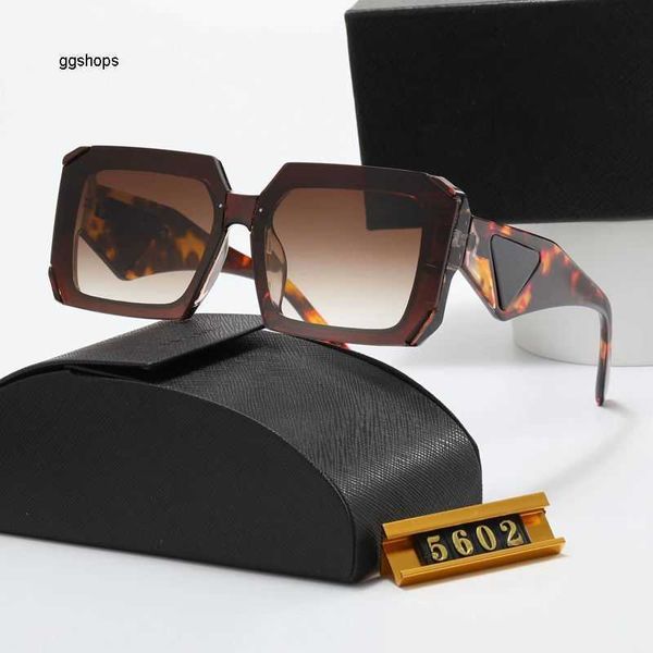 fashion classic design summer 2023 luxury sunglasses for men women pilot sun glasses popular metal frame restore lens 8932 with box, White;black
fashion classic design summer 2023 luxury sunglasses for men women pilot sun glasses popular metal frame restore lens 8932 with box, White;black